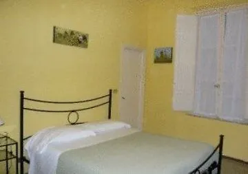 Albergo Tre Donzelle Sienne 0*,  Italie