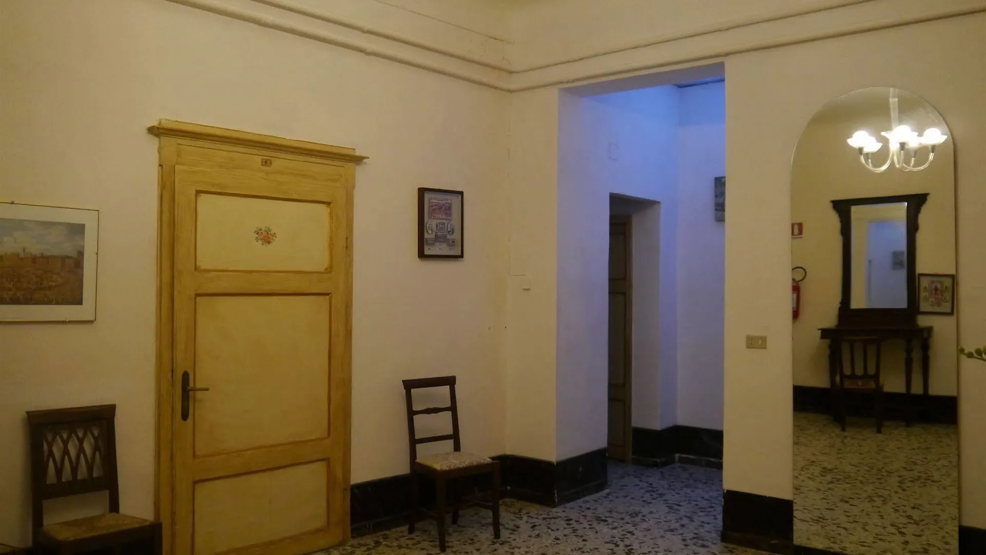 Albergo Tre Donzelle Sienne Italie